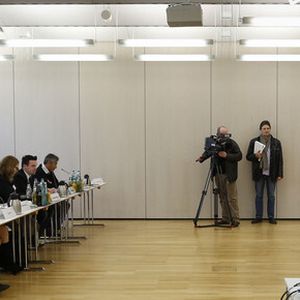 Chemie-Tarifverhandlung Baden-Württemberg: Sachliche Atmosphäre in Karlsruhe.