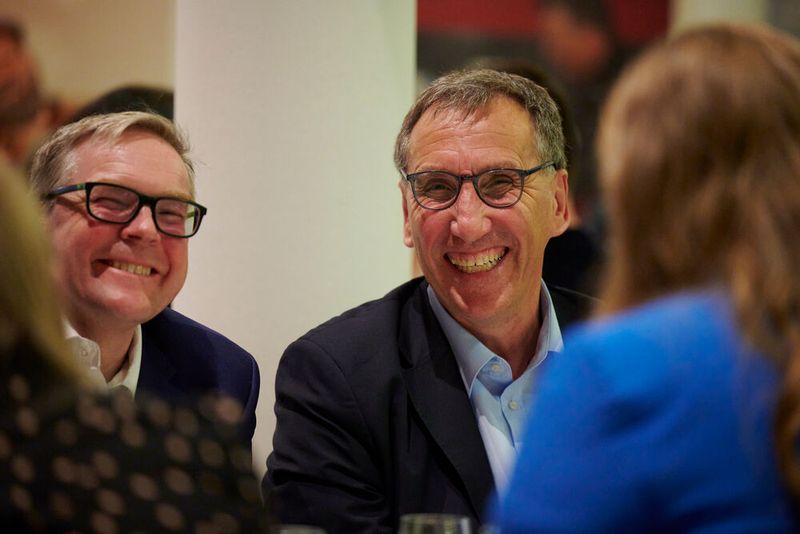 Impressionen vom ELEKTRONIKPRAXIS Frühlingsfest 2023 im Ketterer Kunst mit der Verabschiedung von Johann Wiesböck.  (Bild: © EYE AM CHRIS)