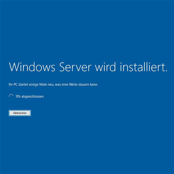 Praxis: So migrieren Sie zum neuen Microsoft-System Domänencontroller direkt zu Windows Server 2022 aktualisierenUm ein Netzwerk auf den aktuellen Stand zu bringen, können Unternehmen Windows Server 2022 auch als direkte Aktualisierung auf die Server spielen. Gerade beim Einsatz von Domänencontrollern ist das empfehlenswert. Zum Artikel  (Bild: Microsoft / Joos)
