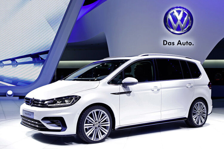 Vom Touran Vorgänger hat Volkswagen fast zwei Millionen Fahrzeuge produziert, der Nachfolger soll ähnlich erfolgreich werden.  (Foto: Volkswagen)
