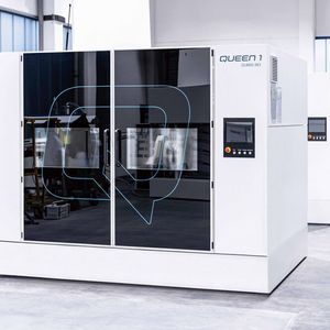 This is what a Queen 1 from Q.Big 3D looks like, as it was used at Murtfeldt AS to print the modularly built helicopter cockpit. Cost advantages for the client result from the fact that there is no need for expensive tools and costly plastic filaments.(Image: Q.Big 3D)