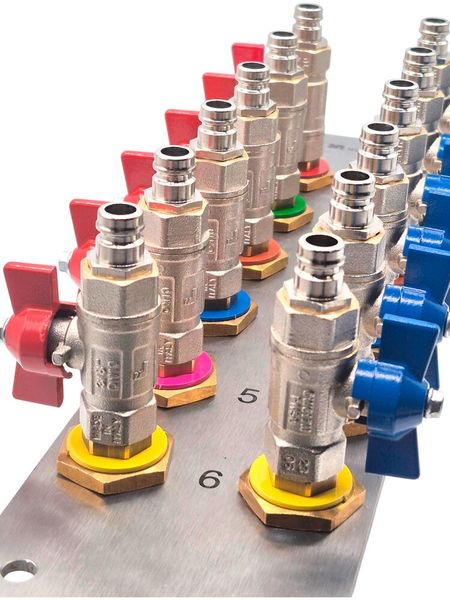 Temperature-control connection plates with selectable accessory components, easily configured online (Source: Nonnenmann)