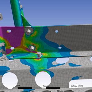 Jedes Detail zählt - Beispiel Schwingungsanalyse an einem Stehpodest für Kippfahrzeuge: Wer selbst Simulationen durchführt, schärft dadurch automatisch sein Verständnis für das, was sich im Produkt abspielt und wie Optimierungen erreicht werden.(Bild:  Schwarzmüller)
