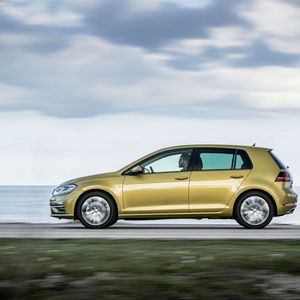 (VW)