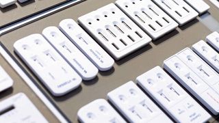 Im Projekt „PoC-BoSens“ wurde ein Biosensor-Prototyp entwickelt, der Infektionskrankheiten innerhalb von 15 Minuten zuverlässig diagnostizieren kann. (Bild: Messe Düsseldorf/www.fotografie-wiese.de)