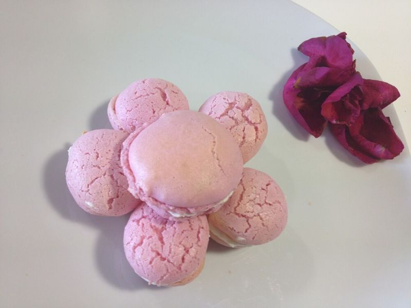 Auch Luxemburgerli oder Macarons, wie sie in Frankreich genannt werden, kann ein 3D-Drucker formen. (Bild: Natural Machines)