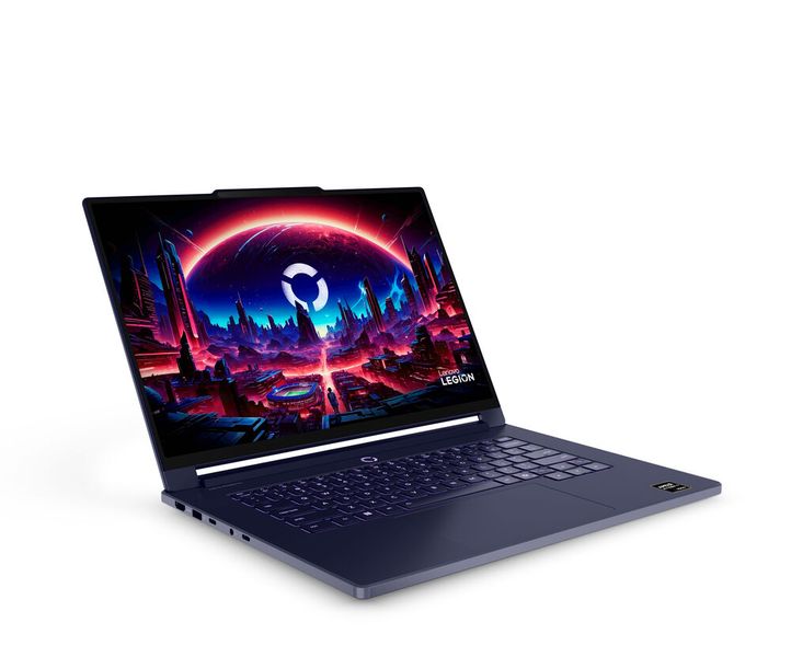 Das Legion 7a ist die Gaming-Variante des Yoga Pro 7a. Es soll ein flüssiges und reaktionsschnelles Gaming ohne zusätzliche GPU ermöglichen und wiegt nur 1,65 kg. (Bild: Lenovo)