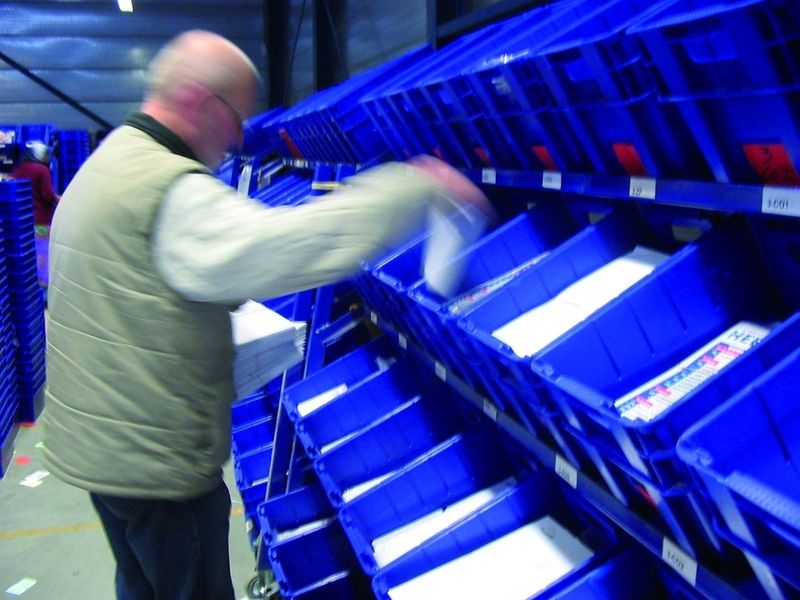 Der Behälter SANDD wurde für neue Abläufe in der niederländischen Postlogistik entwickelt. Bild: Bekuplast (Archiv: Vogel Business Media)