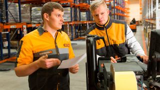 Das Hornbach-Logistikzentrum in Essingen in der Pfalz wurde 1999 in Betrieb genommen. (Hornbach)