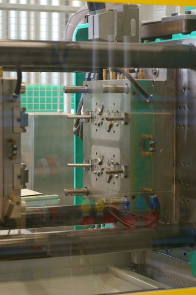 Plastechnik AG, le spécialiste de l'élaboration, conception et production de pièces en matière synthétique et plastique technique. (Image: MSM / JR Gonthier)