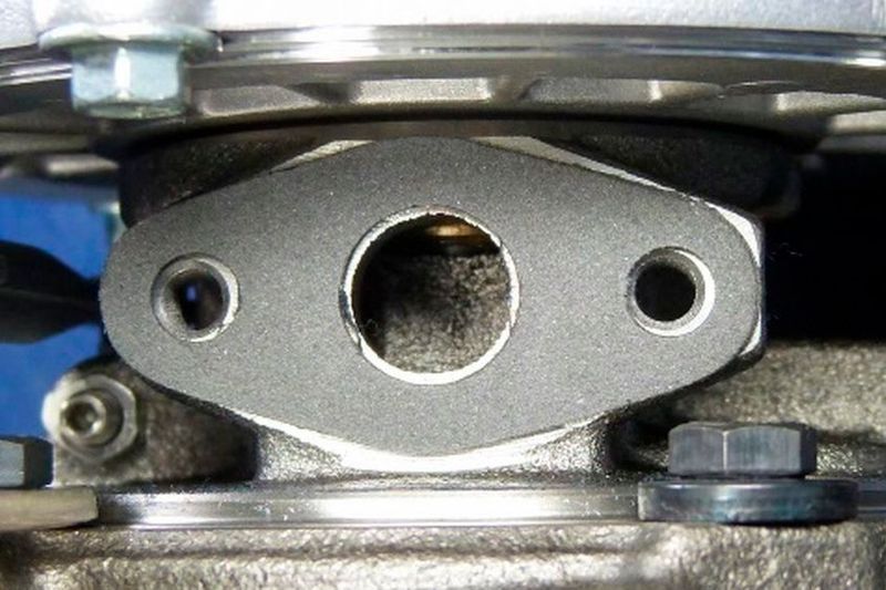 So ist die korrekte Einbaulage einer Papierdichtung. (Motair)