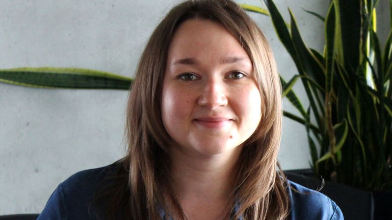 Daria Batrakova, Director Business Line Telecom Solutions bei FNT Software, erläutert fünf praxisnahe Ansätze für mehr Transparenz und Effizienz im Netzbetrieb.(Bild:  FNT GmbH)