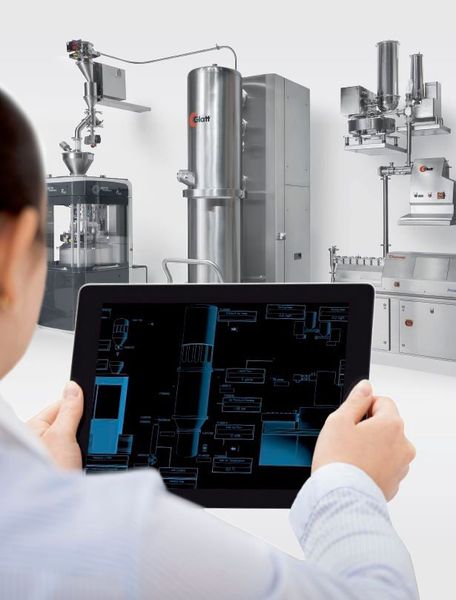 Den gesamten Kontiprozess im Überblick – das ermöglicht die bei Modcos installierte Steuerung. (Bilder: Andreas Suetterlin, Glatt, fotolia - © Andrey Popov)