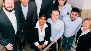 Das Orcon-Team feiert das 25-jährige Firmenjubiläum. (Orcon)