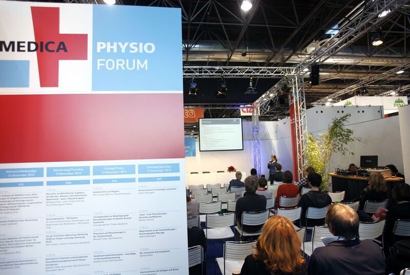 Das Medica Physio Forum in Halle 4 thematisiert Physiotherapieverfahren. (Bild: Messe Düsseldorf/Constanze Tillmann)