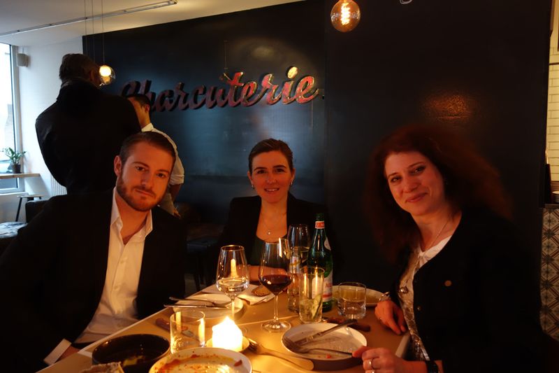 Candle Light Dinner mit Max Muth, Angelina Schachtner und Maria Fritz, WD. (Bild: IT-BUSINESS)