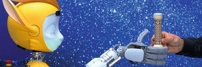 Die Roboter-Persönlichkeit Miroki – wurde entwickelt, um im Gesundheitswesen, in der Gastronomie oder an Flughäfen dem Personal anstrengende logistische Aufgaben abzunehmen. Die Roboter-Persönlichkeit Miroki – wurde entwickelt, um im Gesundheitswesen, in der Gastronomie oder an Flughäfen dem Personal anstrengende logistische Aufgaben abzunehmen.