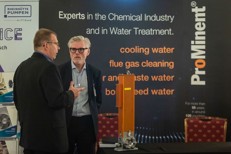 Impressionen der Förderprozessforen 2019: Beim Pumpen- und Schüttgut-Forum diskutieren Experten an zwei Tagen über Probleme bei Förderprozessen. Dabei steht der praxisorientierte Austausch und die gemeinsame Lösungsfindung im Vordergrund des Netzwerktreffens der Pumpen- und Schüttgut-Community. (Stefan Bausewein / PROCESS)