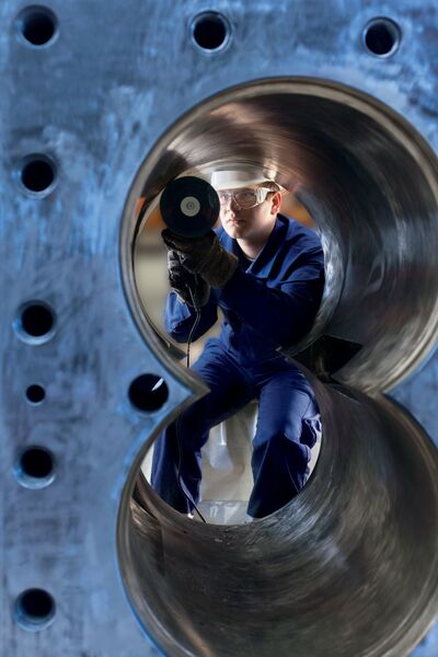 Keeping the right perspective in the turnaround-jungle: Engineering companies take over core processes of industrial plant projects. (Picture: Bilfinger)