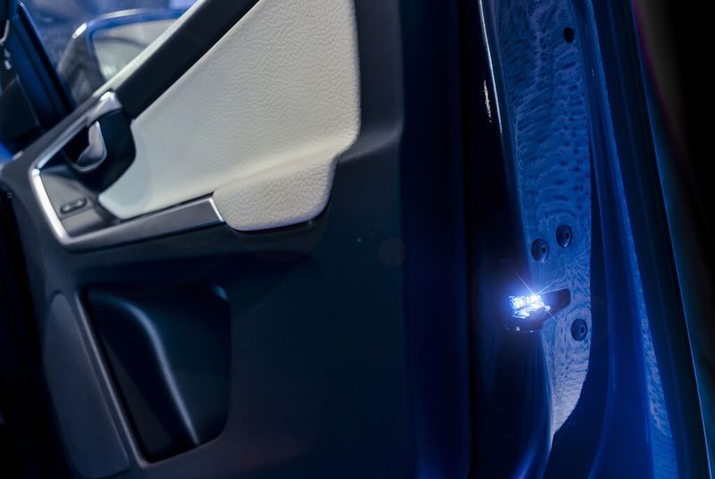 Das LED-Schloss kann auf Kundenwunsch in der Farbwahl und Helligkeit angepasst werden. (Bild: Jakob Studnar/www.fotostudnar.de)