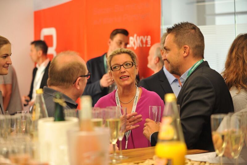 (v. l.) Jürgen Leppich (8Soft), Frau Schüre (Bitbone), Mathias Nefzger (Kaspersky) (8Soft)