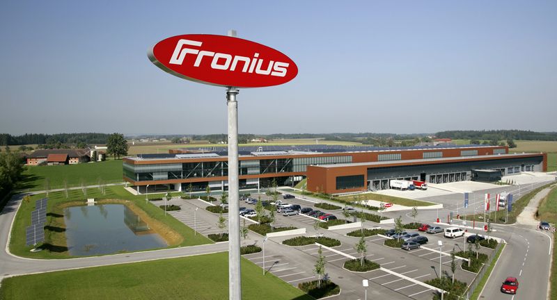 Sattledtaußen03.jpg ()