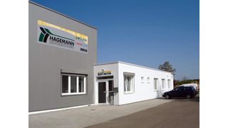 Der Hauptsitz von Hagemann in Stuhr bei Bremen ist die Zentrale eines Kompetenz-Netzwerkes für Lasergravur.  Bild: Hagemann (Archiv: Vogel Business Media)