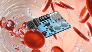 Point-of-Care-Cartridges können gerade bei labordiagnostische Anwendungen wie der Blutanalyse ihre Vorteile ausspielen. (©Spectral-Design - stock.adobe.com; Idex Health & Science [Collage Kübert])