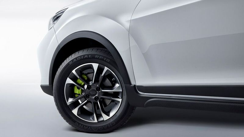 Angetrieben wird der EX3 von einem 70 kW/95 PS und 180 Newtonmeter starken E-Motor in Kombination mit einer 37 kWh großen Batterie.  (Bild: Geely)