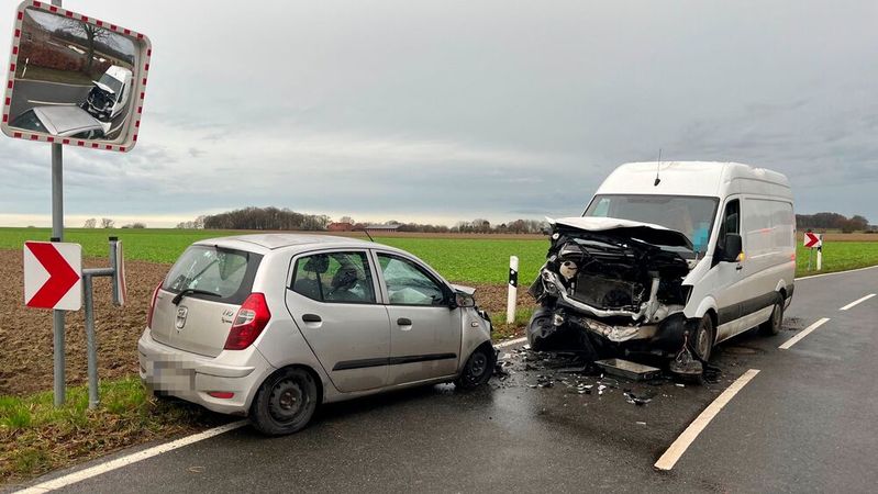 Mehr Verkehrsunfälle als im Vorjahr: Laut Statistischen Bundesamt passierten 2025 mehr Unfälle als im Vorjahr und mehr Menschen starben dabei.(Bild:  Polizei Coesfeld)