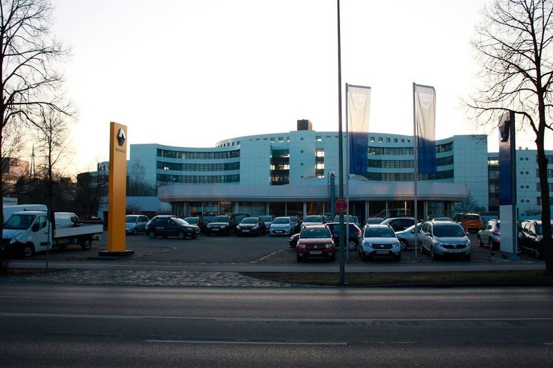 Im ehemaligen Jaguar-Land-Rover-Betrieb verkauft die Autohausgruppe von der Weppen nun Renault und Dacia. (Autohaus von der Weppen)