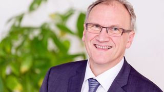 Präzisionswerkzeughersteller sollten noch einmal intensiv über klassische Bearbeitungsaufgaben neu nachdenken und nach neuen Lösungen suchen, rät Prof. Dr.-Ing. Dirk Biermann, Leiter des ISF der TU Dortmund. (ISF)