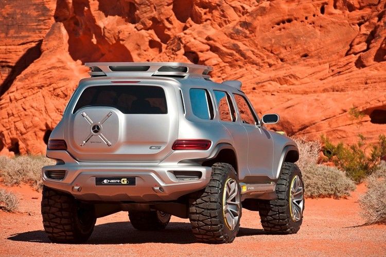 Die so genannte Toolbox für das Expeditionswerkzeug am Heck sieht aus wie früher das Ersatzrad. (Mercedes)