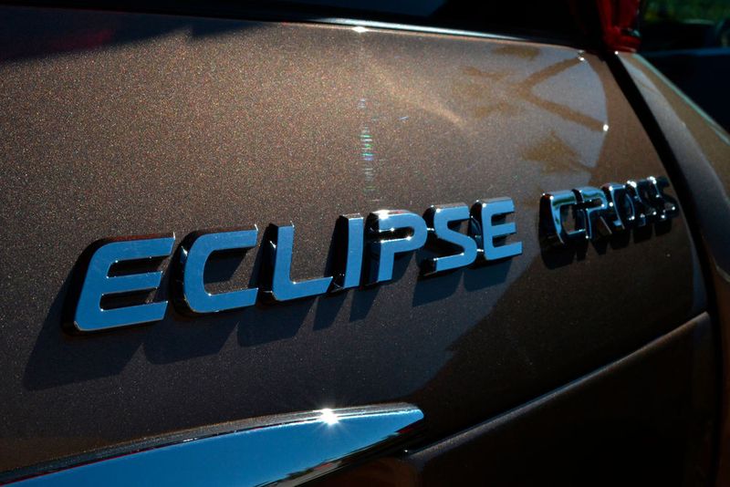 Am Heck gibt es einen Hinweis darauf, wer sich hier zeigt. (Seyerlein / »kfz-betrieb«)