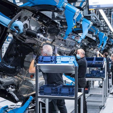 Die von US-Präsident Donald Trump treffen unter anderem die Autoindustrie.  (Bild: Daimler)