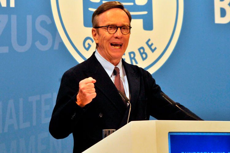 Matthias Wissmann: „Nachrüstung ist bei uns nicht das Topthema.“ (Zietz)