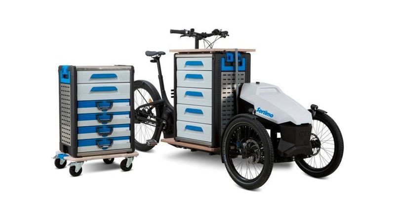Zum Thema Mikromobile zeigen Hersteller unter anderem Monowheels, Segways, Pedelecs und Cargo-Bikes, E-Tretroller, E-Scooter sowie leichte Nutzfahrzeuge.  (Sortimo GmbH)