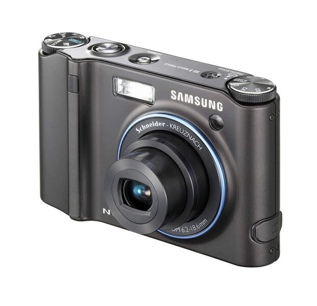 Ab einem Umsatz von 1.000 Euro erhalten Samsung-Partner als Prämie die Digitalkamera NV40 im Wert von 249 Euro. (Archiv: Vogel Business Media)