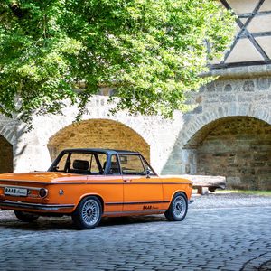 Auch für zahlreiche klassische Fahrzeuge bietet KW mittlerweile (Gewinde-) Fahrwerke an.(Bild:  KW automotive)