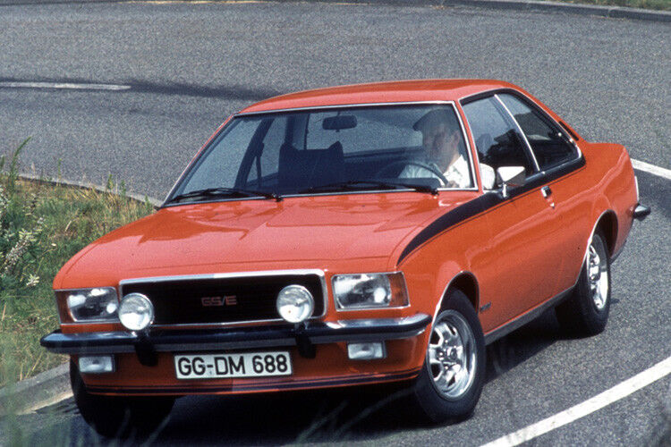 Der Commodore B wird in einer Zeit (1972) vorgestellt, da Sechszylinder trotz heraufgezogener Ölkrise noch etwas bedeuten. Heute ist das Modell zum wertigen und raren Oldtimer geworden. (Foto: Opel)