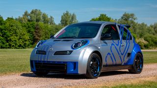 Nissan UK hat den über 20 Jahre alten Micra 350SR renoviert und modernisiert. (Bild: Nissan)