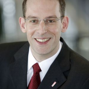 Moderiert das Webinar: Arno Reich, Abteilungsleiter Industrial Supply der Deutschen Messe AG. Bild: Deutsche Messe