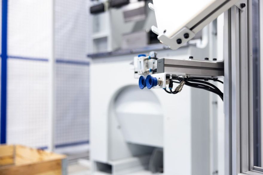 RoboCone Abkantpresse C9 mit Roboter_19.jpg (CoastOne Oy)