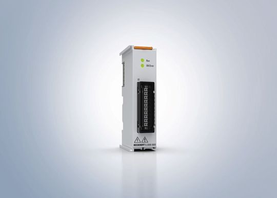 Für anspruchsvolle Tests auf Batterieprüfständen sowie das Monitoring von Einzel-Zellspannungen präsentiert Beckhoff auf der Battery Show Europe 2026 die EtherCAT-Klemmen EL3008-0003 und EL3008-0005.(Bild:  Beckhoff)