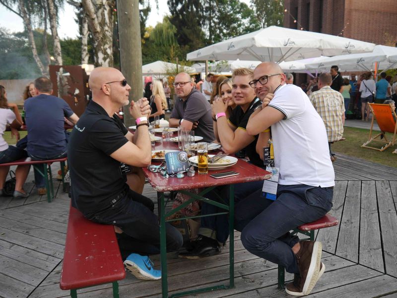 (v. l.) Oliver Schmidt (Lasmex), Horst Günther (Zotac), Alexander Pietsch (Also), Maciej Wieczorek (Zotac) (Bild: DC-Club)