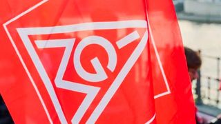 Wie heute berichtet wird, sind die Tarifverhandlungen im Stahlsektor zunächst gescheitert. Ab heute wird deshalb gestreikt, wie die IG Metall informiert. Die Arbeitgeberverbände lehnten die Forderungen ab, weil sie verantwortungslos seien. Hier mehr dazu ... (Bild: dpa)