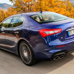 Das Ghibli-Portfolio verfeinern nun zwei neue Modell-Varianten: Gran-Lusso und Gran-Sport. (Bild:  Maserati)