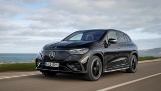 Mercedes macht den EQE zum SUV. (Bild: Mercedes-Benz)