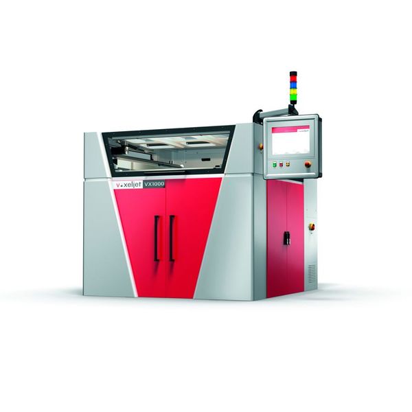 Der Drucker VX1000, der die Teile mit einer Druckauflösung von 600 dpi und einer Schichtstärke von 150 µm druckte. (Voxeljet AG)