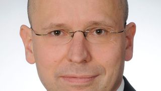 Dr. Thilo Kaltenbach hat gemeinsam mit Dr. Zun-Gon Kim die Leitung des Beratungsbereiches Pharmaindustrie und Gesundheitswesen bei A.T. Kearney für Deutschland, Österreich und die Schweiz übernommen.  (Bild: A.T. Kearney)
